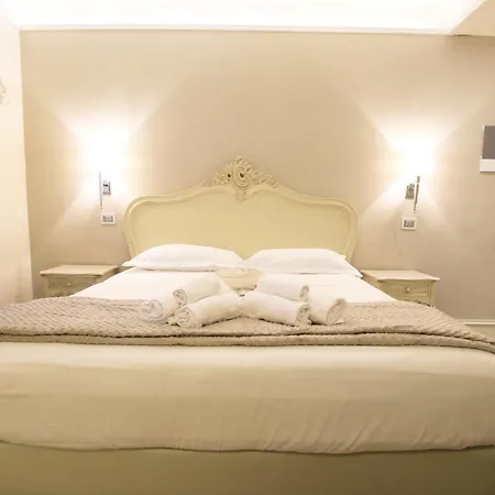 Margherita Hotel 3*